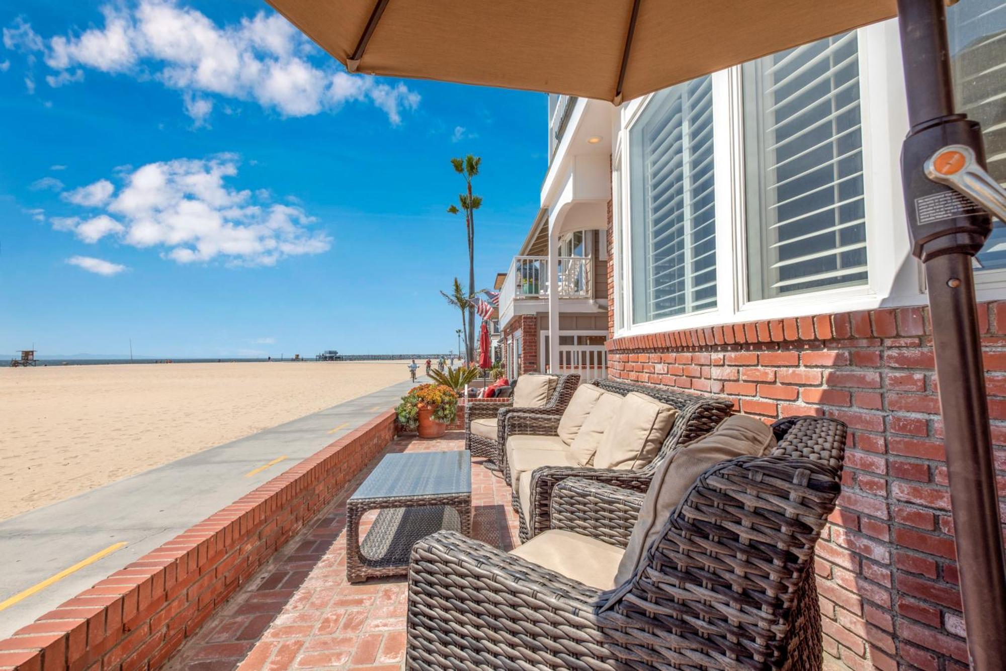 Luxury 4 Bedroom Oceanfront Home With Ac Newport Beach Buitenkant foto